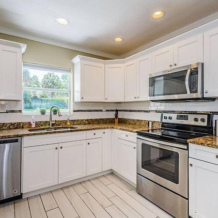 Beautiful Pool House In Old Seminole Heights! Villa Tampa Exterior foto