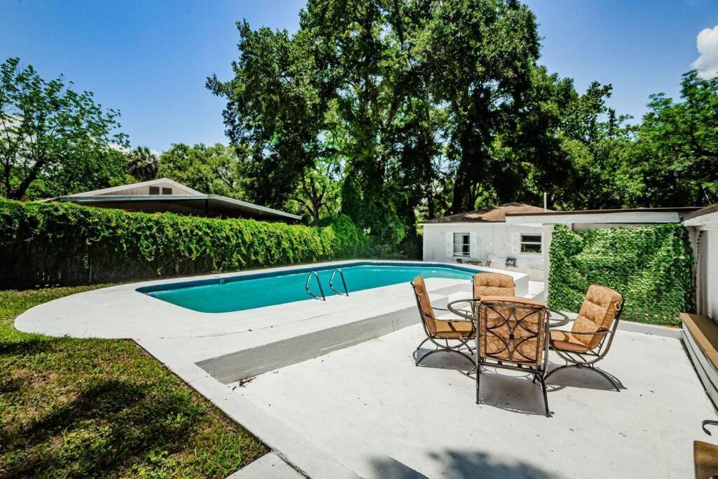Beautiful Pool House In Old Seminole Heights! Villa Tampa Exterior foto