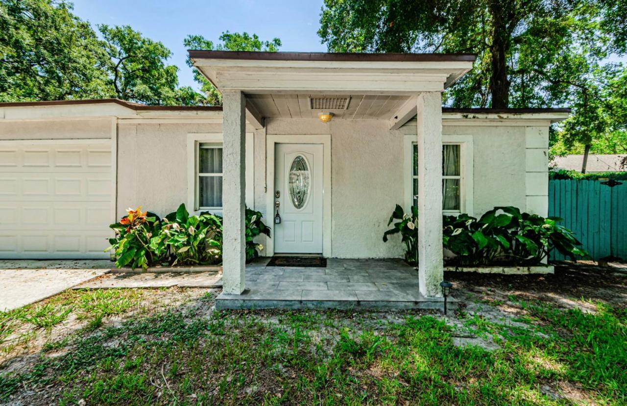 Beautiful Pool House In Old Seminole Heights! Villa Tampa Exterior foto
