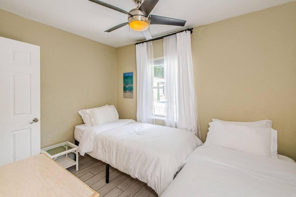 Beautiful Pool House In Old Seminole Heights! Villa Tampa Exterior foto