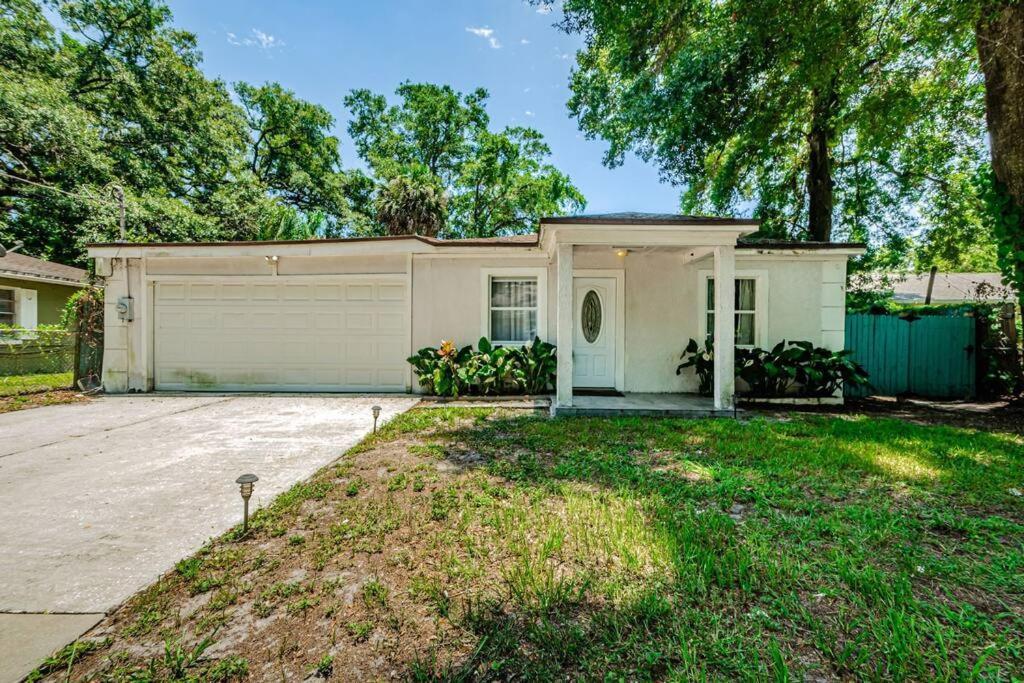 Beautiful Pool House In Old Seminole Heights! Villa Tampa Exterior foto